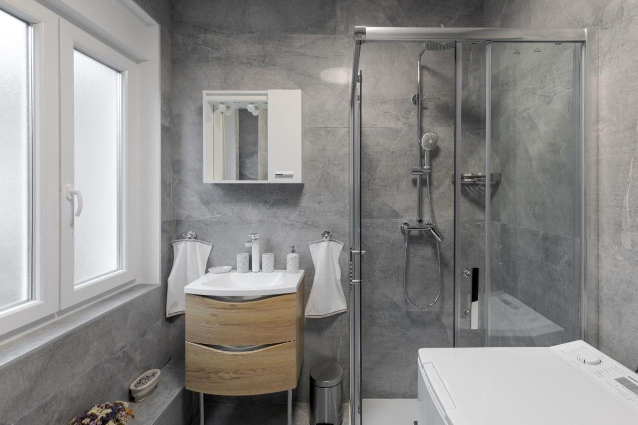 Apartman Downtown Dl Zagreb Exterior photo
